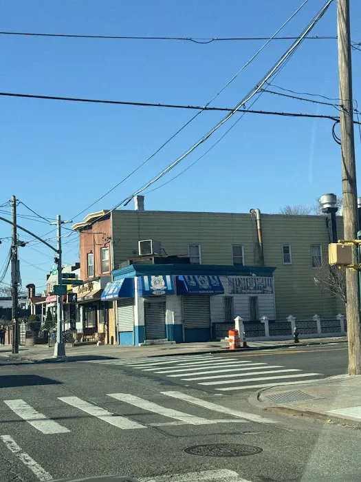 Uncle Louie G's Picture 3