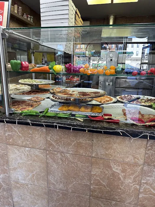FiGo Pizza (Halal) Picture 8