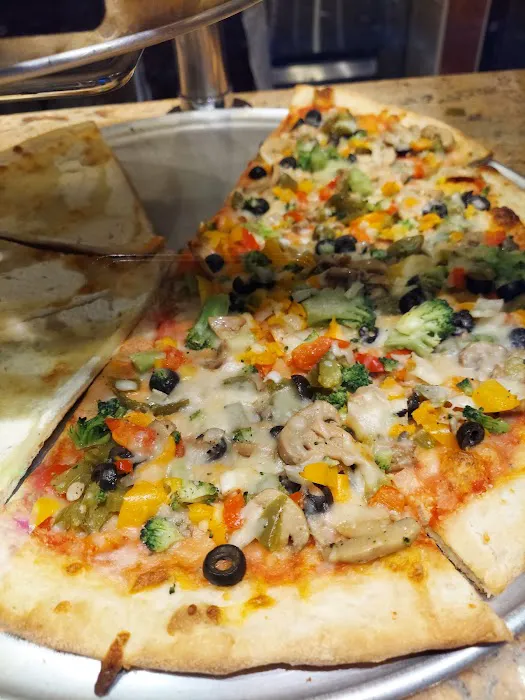 AvenUe Pizza Picture 6