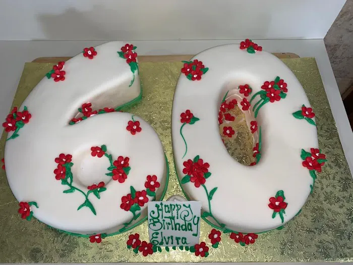 Nuccio's Bakery Picture 7