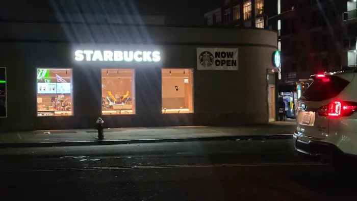 Starbucks Picture 2