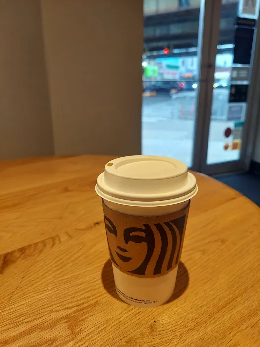 Starbucks Picture 3