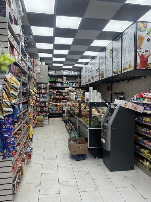 Kiwi Deli and Juice Bar Picture 10