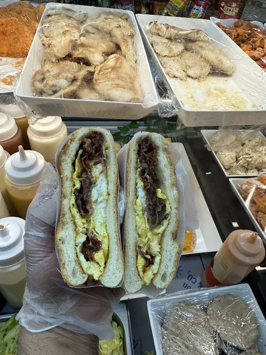 Kiwi Deli and Juice Bar Picture 5