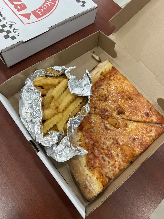 Divine Pies & Fries Picture 2
