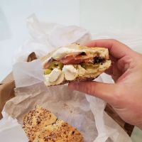 Avenue P Appetizers & Bagels ico