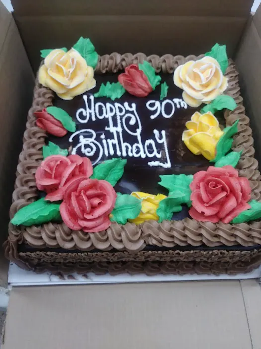 SHLOIMY'S BAKERY Picture 9