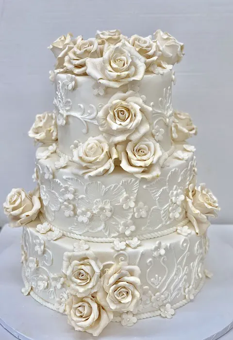 SHLOIMY'S BAKERY Picture 3