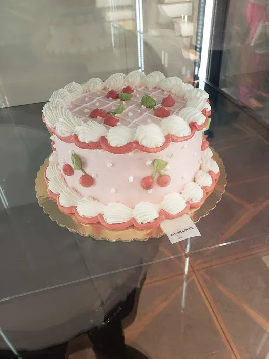 SHLOIMY'S BAKERY Picture 8
