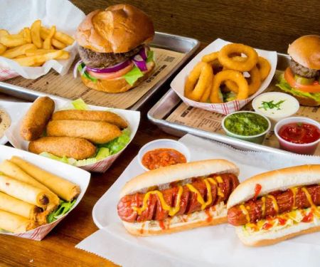 Moses Grill Bar