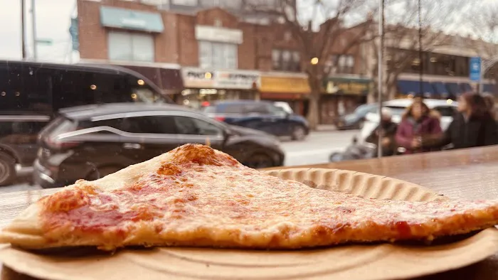 Yossi's Pizza Picture 1