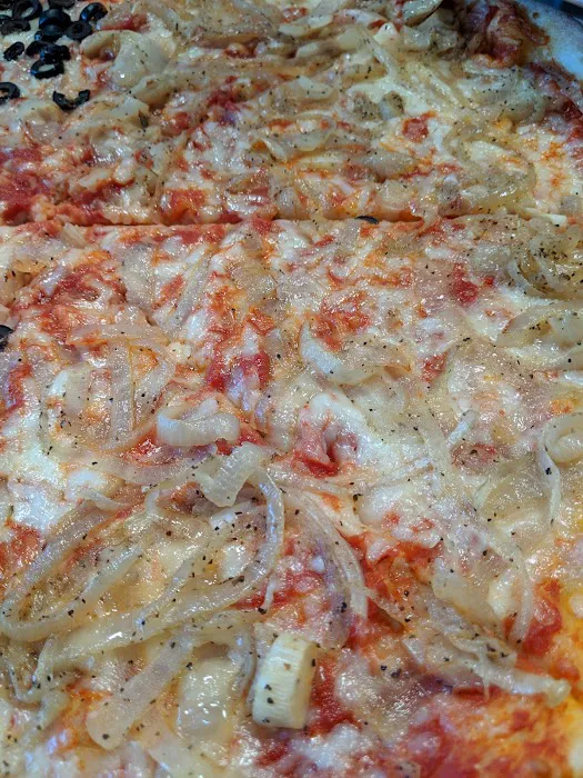Yossi's Pizza Picture 10