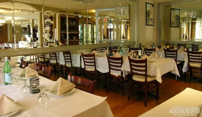 Cafe Renaissance Picture 8