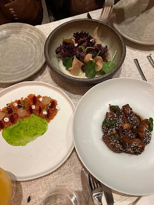 Ren Restaurant Picture 3
