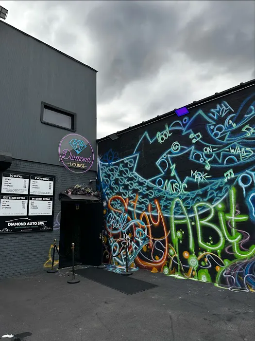 Diamond Cafe & Lounge Picture 4