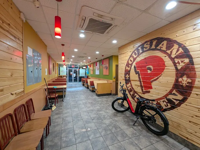 Popeyes Louisiana Kitchen Picture 9
