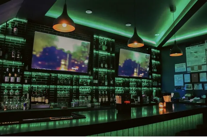 nunu Bar&Grill Picture 9