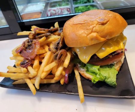 Fresh Eats Café