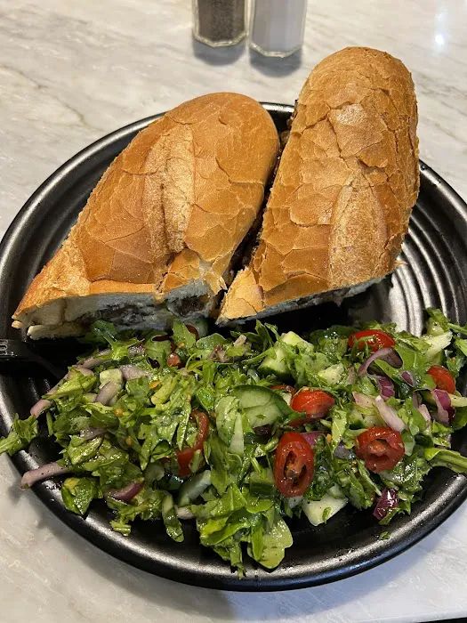 Fresh Eats Café Picture 7