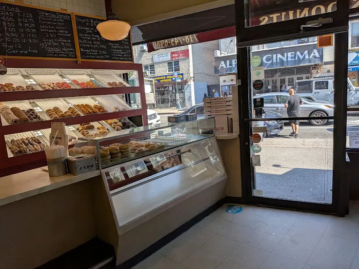 Mike's Donuts Picture 3