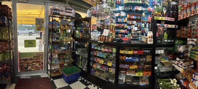 La Perla Deli Gourmet Picture 1