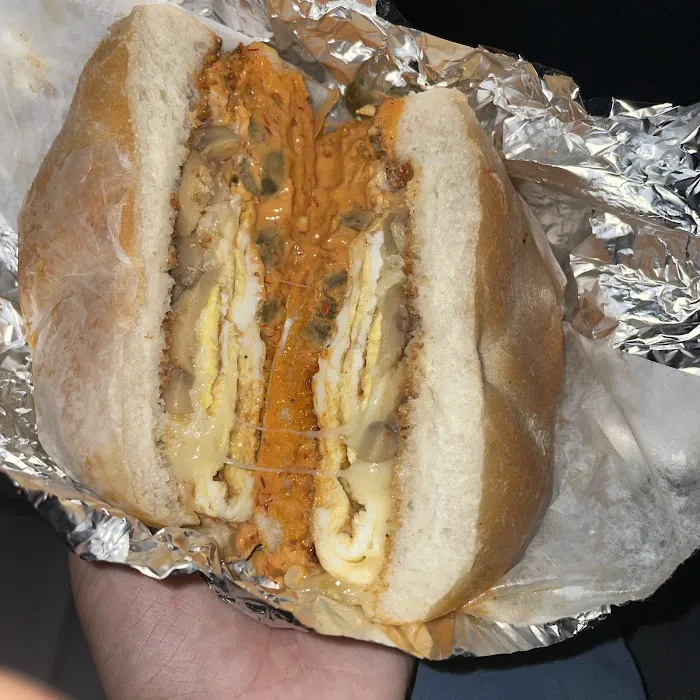 King Deli & Grill Picture 5