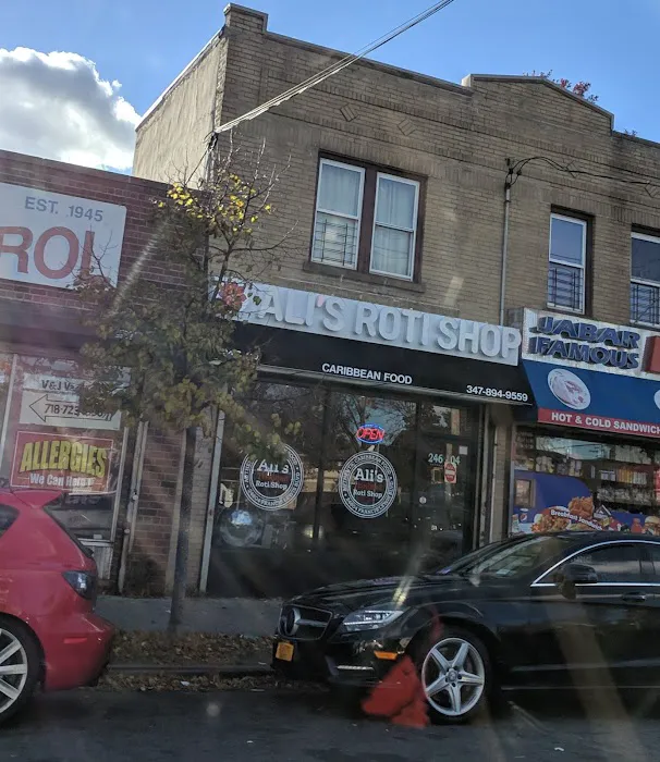 Ali's Roti shop Picture 1