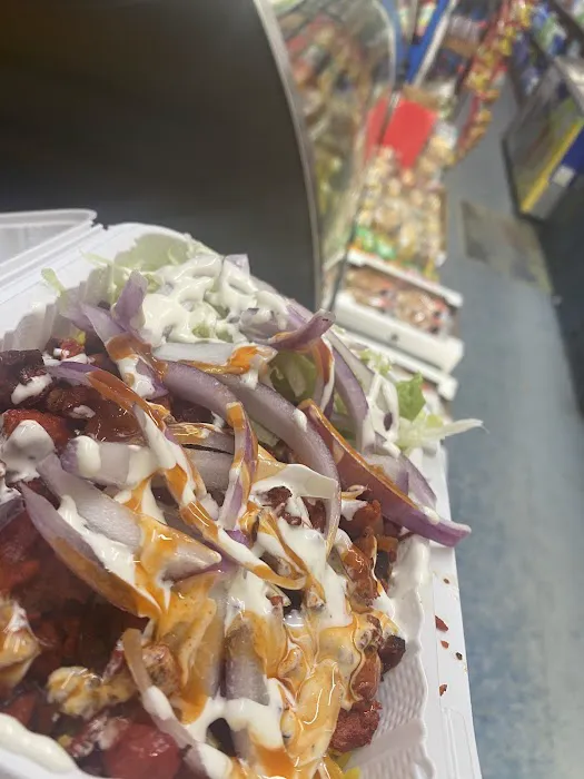 Linden Deli & Grocery Picture 4