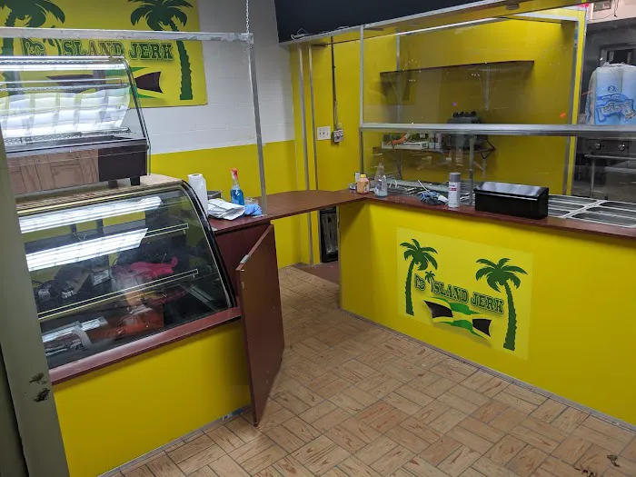 D&C ISLAND JERK LLC Picture 5
