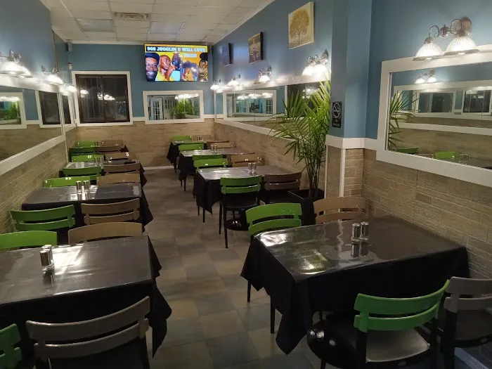 Two Queens Cuisine Picture 7