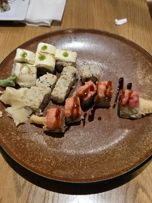 Inatome Japanese Steak + Sushi Picture 8