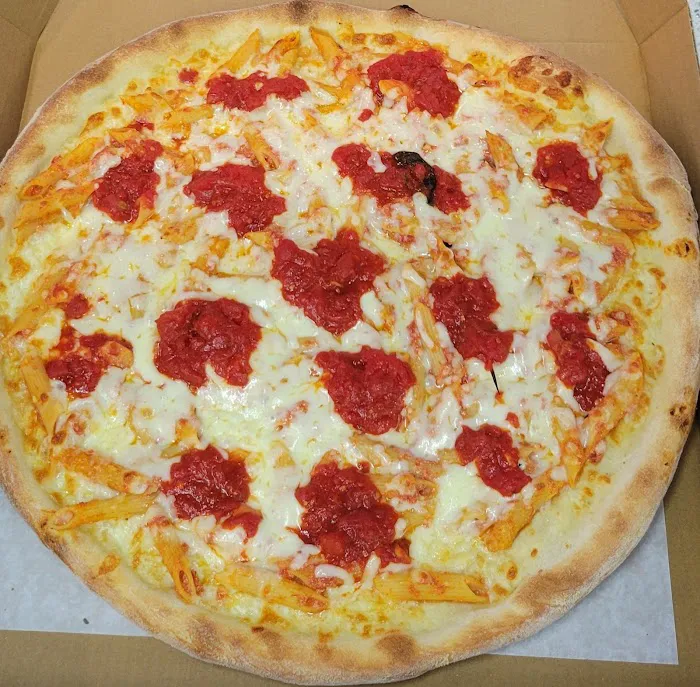 Family Pizzeria Picture 7