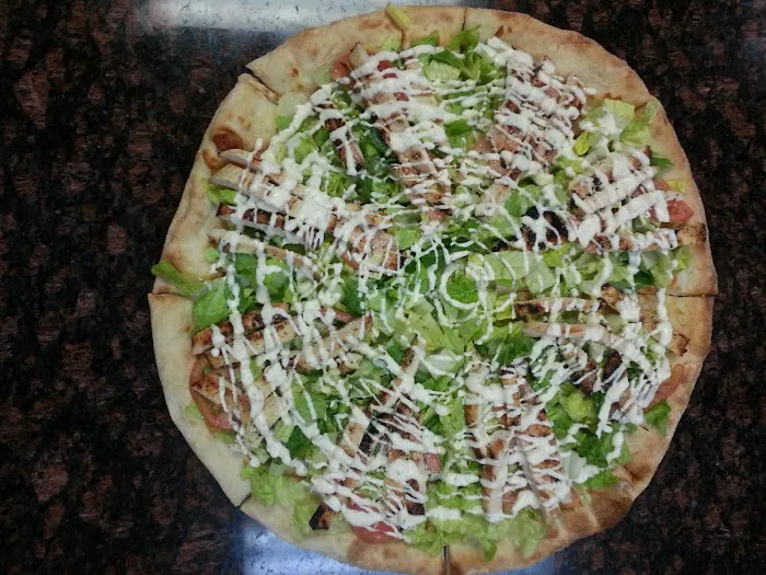 Family Pizzeria Picture 3