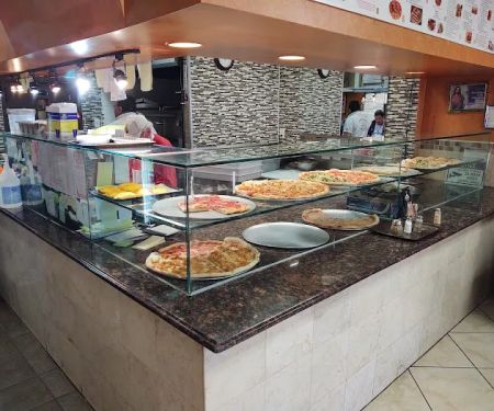Family Pizzeria
