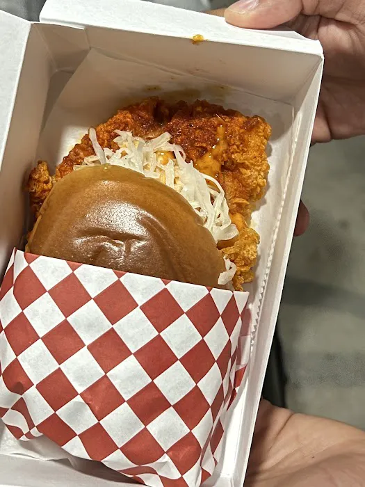Mr.wu NASHVILLE HOT CHICKEN Picture 2