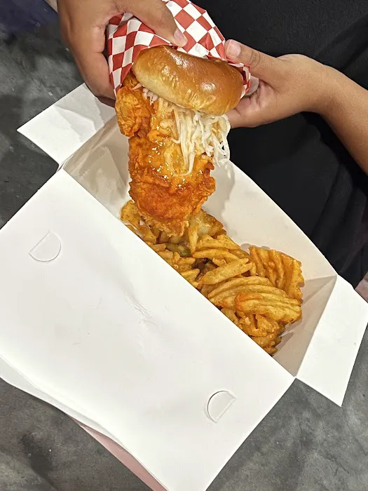 Mr.wu NASHVILLE HOT CHICKEN Picture 3