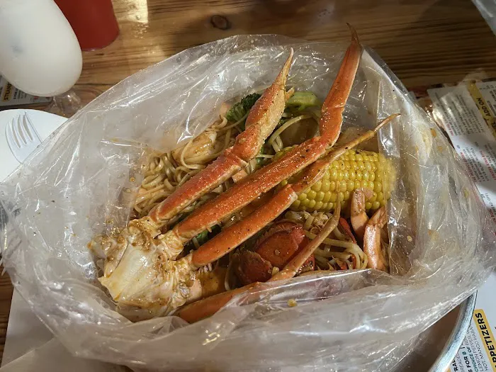 Hook & Reel Cajun Seafood & Bar Picture 9