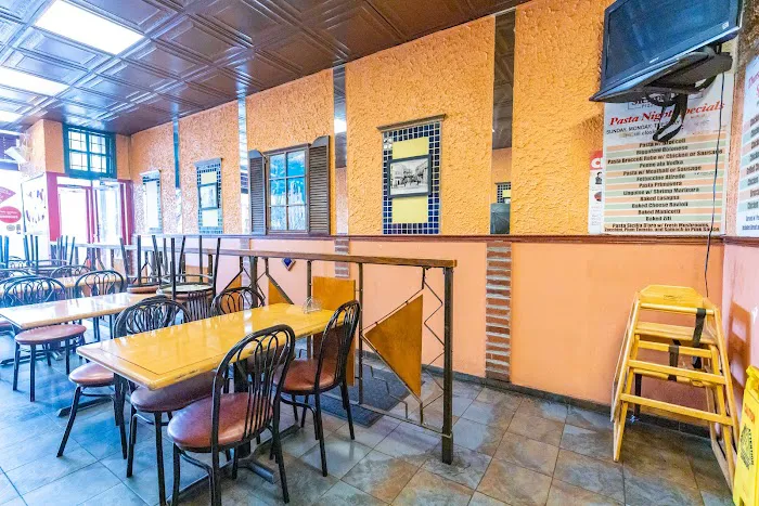 Sicilia D'Oro Pizza & Pasta Picture 7