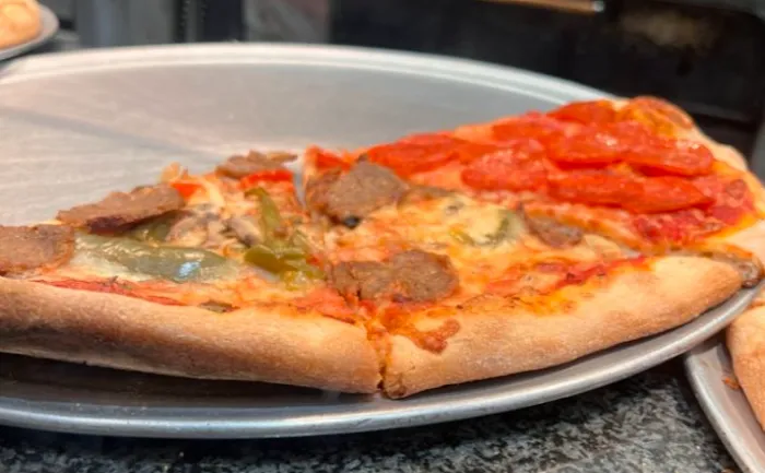 Rosa's Pizzeria and Restaurant Picture 7