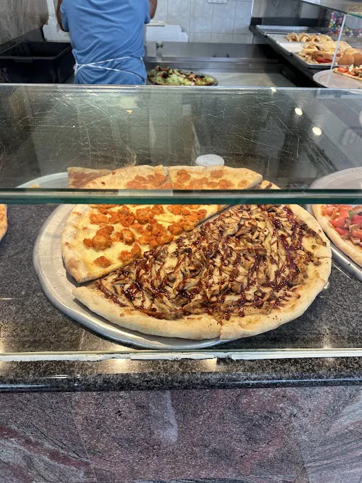 Rosa's Pizzeria and Restaurant Picture 5