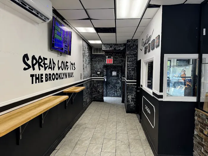 Brooklyn Wing House Picture 2