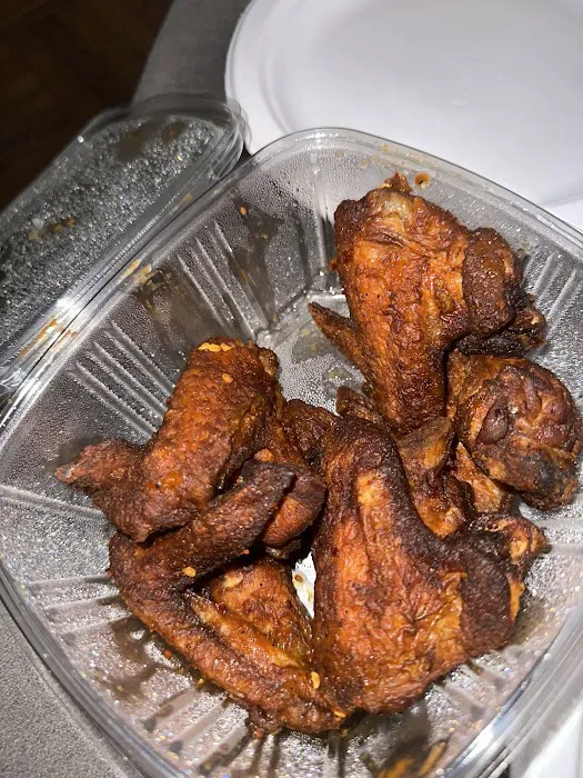 Krunchy Krust Pizza & Wings (Zabiha Halal, HMS CERT.) Picture 8