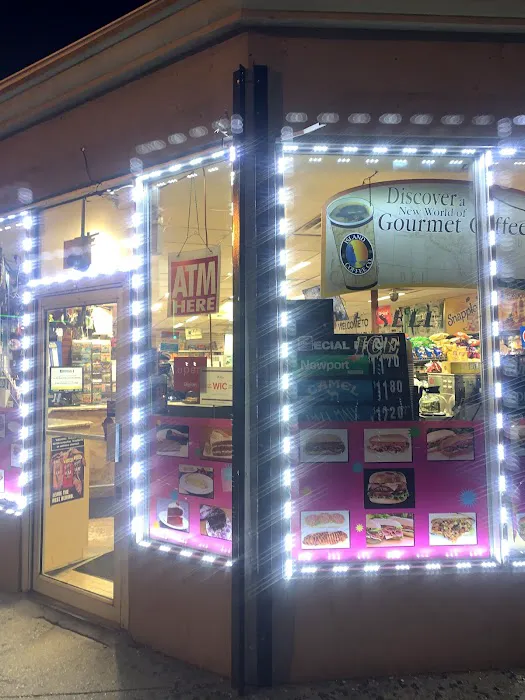Elmont Deli & Grocery Picture 9