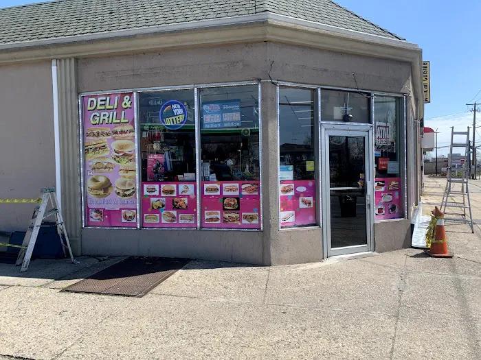 Elmont Deli & Grocery Picture 3