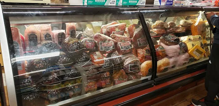 Elmont Deli & Grocery Picture 8