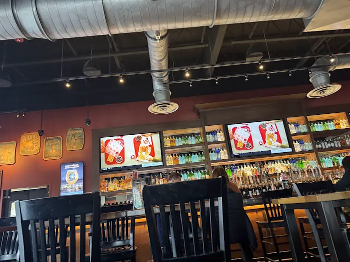 BJ's Restaurant & Brewhouse Picture 6