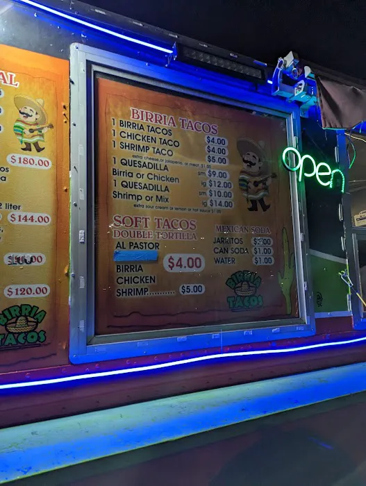 Birria Tacos of green Acres mall Picture 4