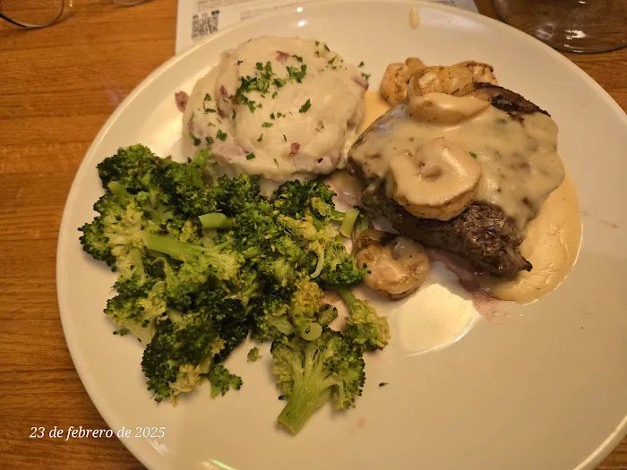 Applebee's Grill + Bar Picture 2