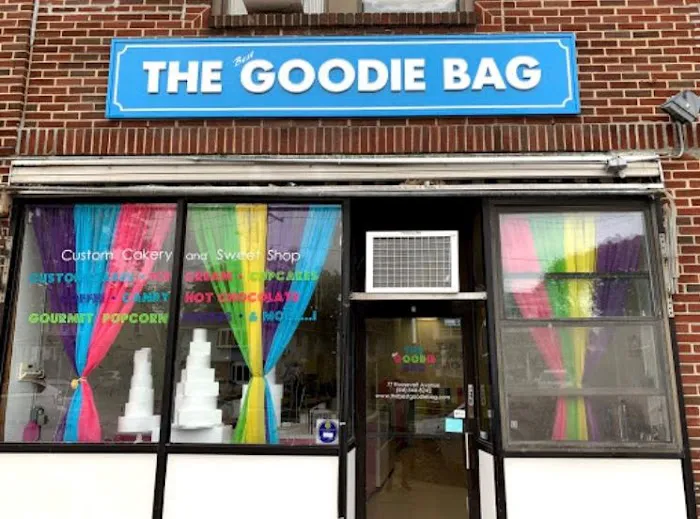 The best goodie bag Picture 5