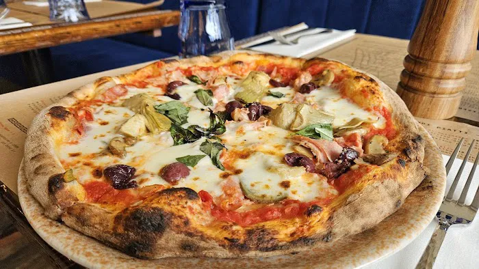 Via Cuma - Sourdough Pizza & Cucina Picture 2